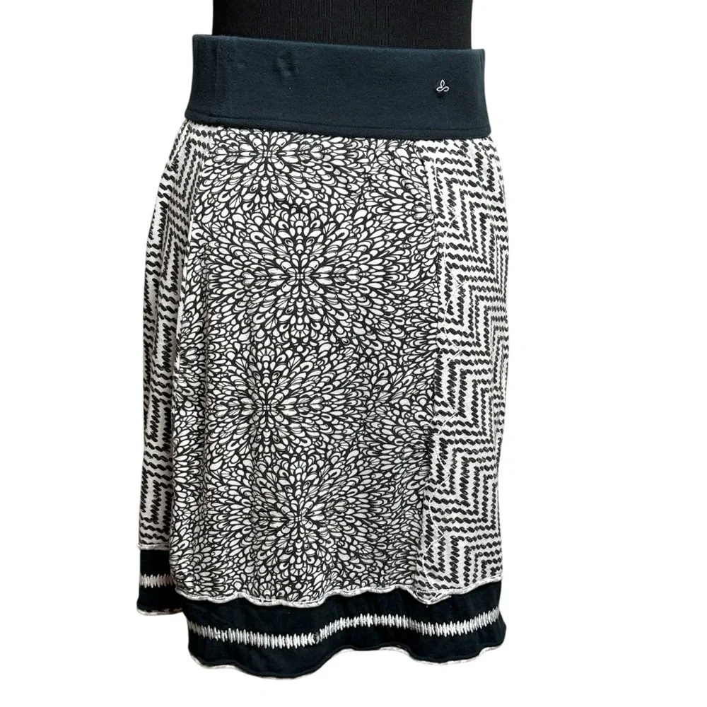 PrAna Skirt SZ S Black Casual Women’s Skirt Organic Cotton Spandex Granola Gorp